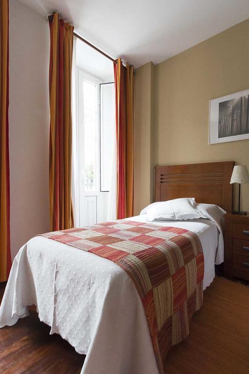 Hostal La Carballinesa 산티아고데콤포스텔라 외부 사진